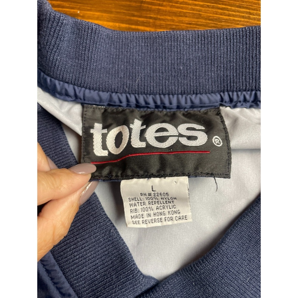 Totes Jacket, Men's Size Large, Blue, Pullover, Windbreaker, V-neck, Long Sleeve - Picture 6 of 7